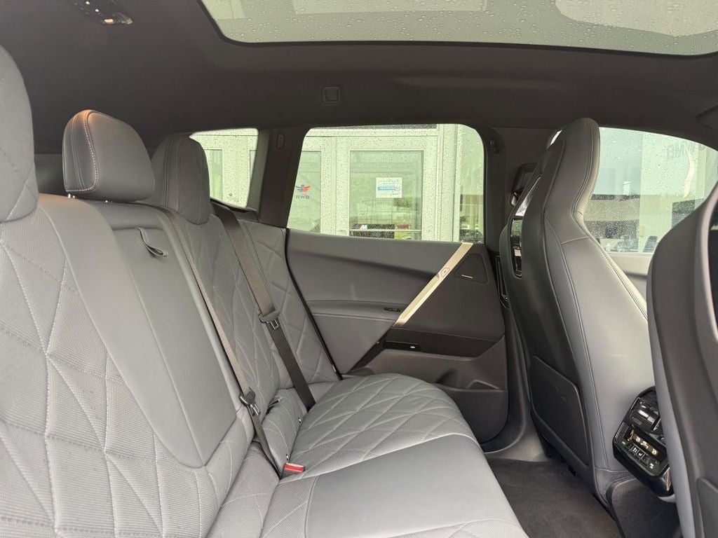 2024 BMW iX xDrive50