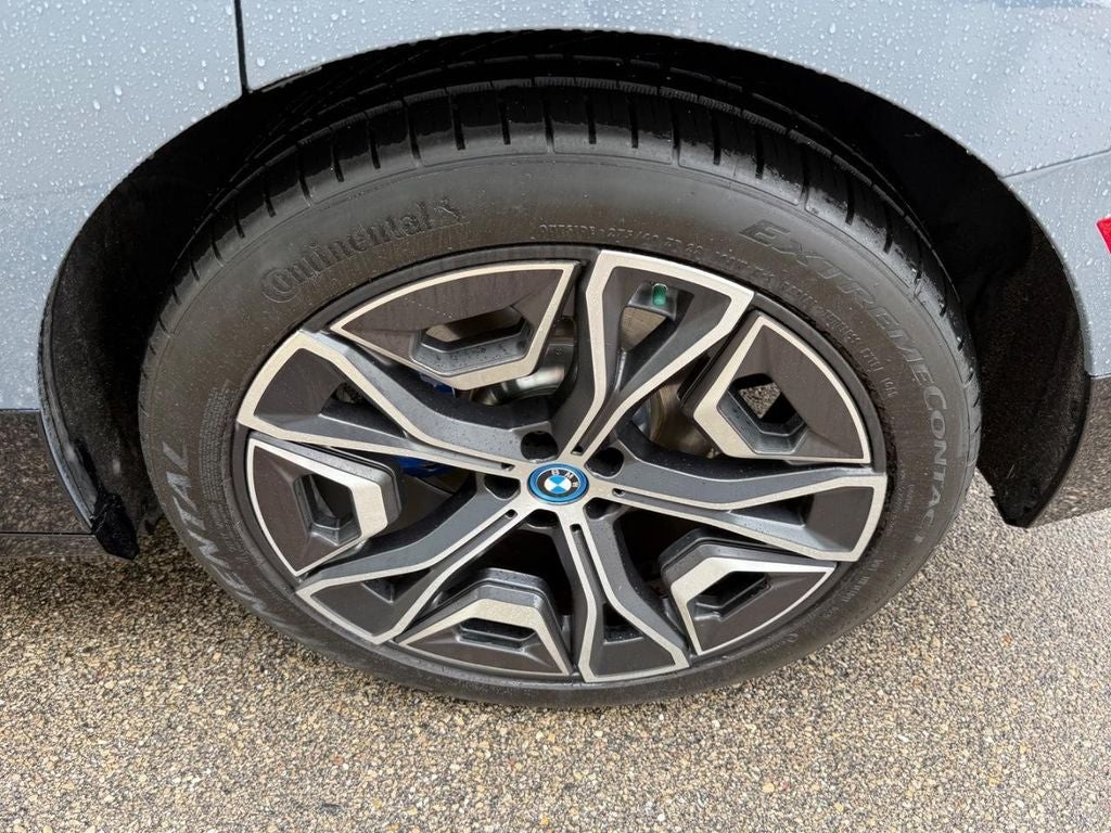 2024 BMW iX xDrive50
