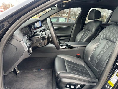 2023 BMW 5 Series M550i xDrive