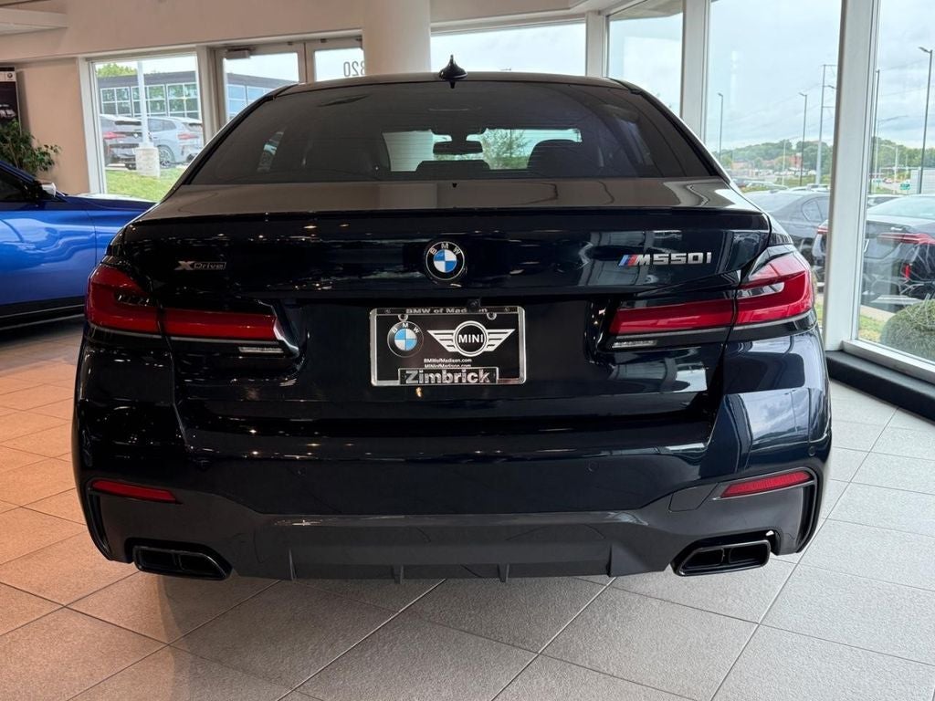 2022 BMW 5 Series M550i xDrive