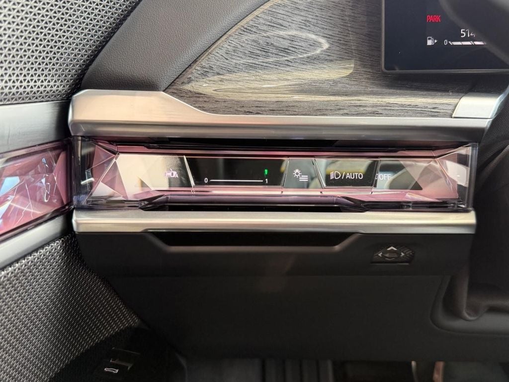 2025 BMW 7 Series 740i xDrive