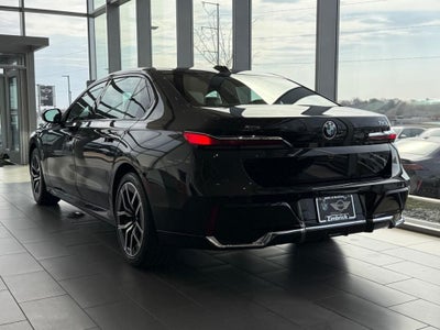 2025 BMW 7 Series 740i xDrive