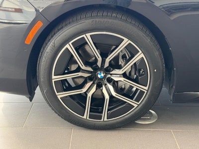 2025 BMW 7 Series 740i xDrive