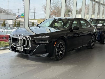 2025 BMW 7 Series 740i xDrive