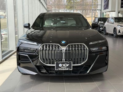 2025 BMW 7 Series 740i xDrive