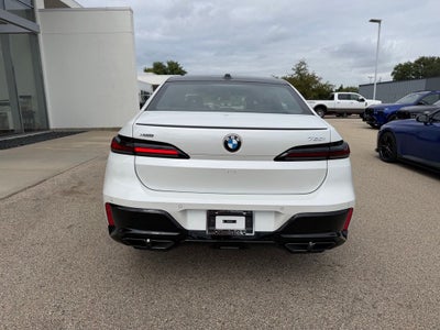 2025 BMW 7 Series 760i xDrive