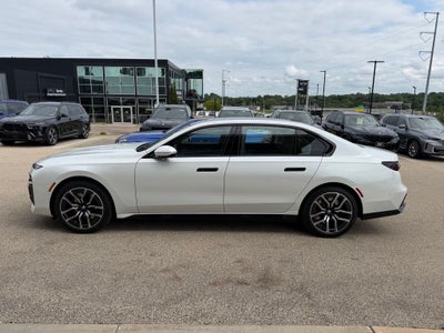 2025 BMW 7 Series 760i xDrive