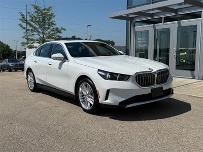 2025 BMW 5 Series 530i xDrive