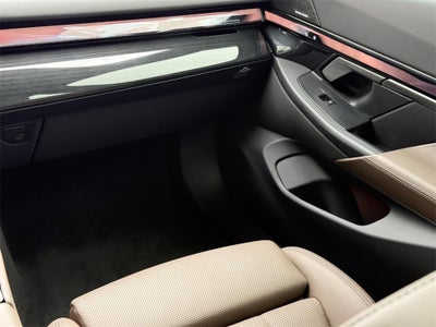 2025 BMW 5 Series 540i xDrive