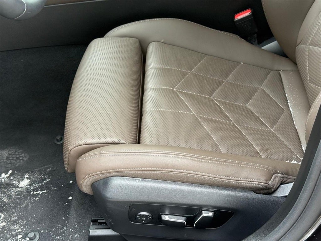 2025 BMW 5 Series 540i xDrive