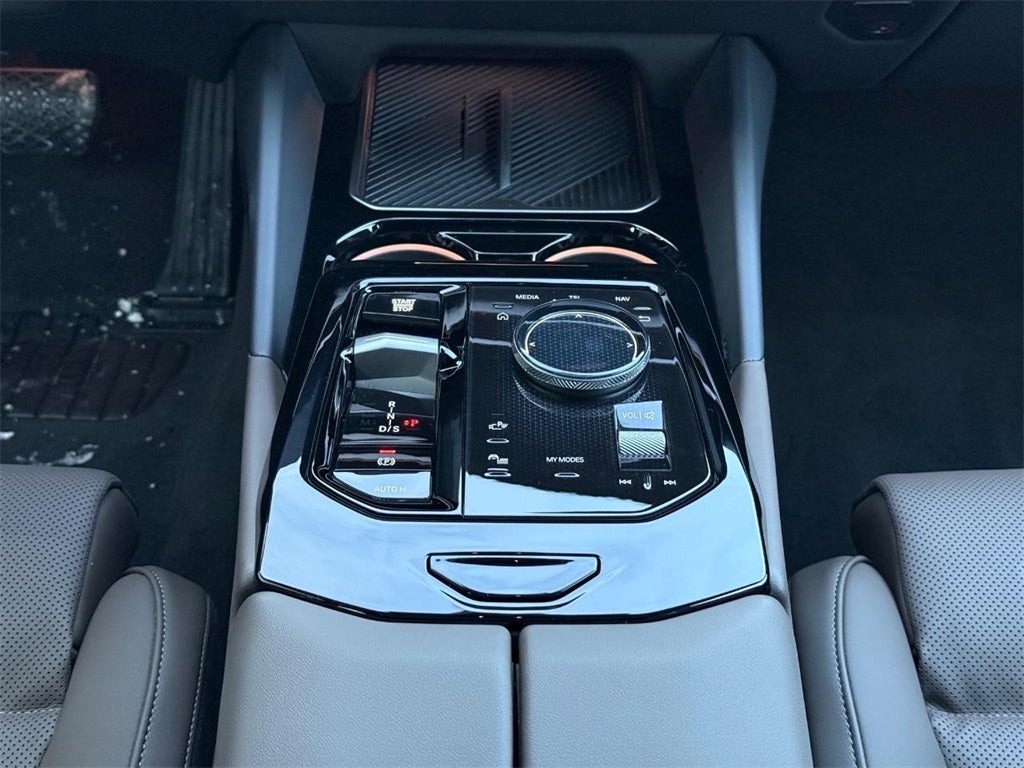 2025 BMW 5 Series 540i xDrive