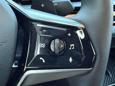 2025 BMW 5 Series 540i xDrive