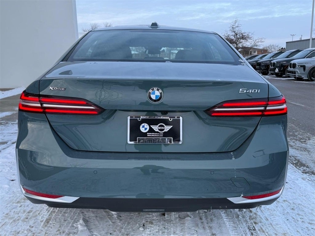 2025 BMW 5 Series 540i xDrive