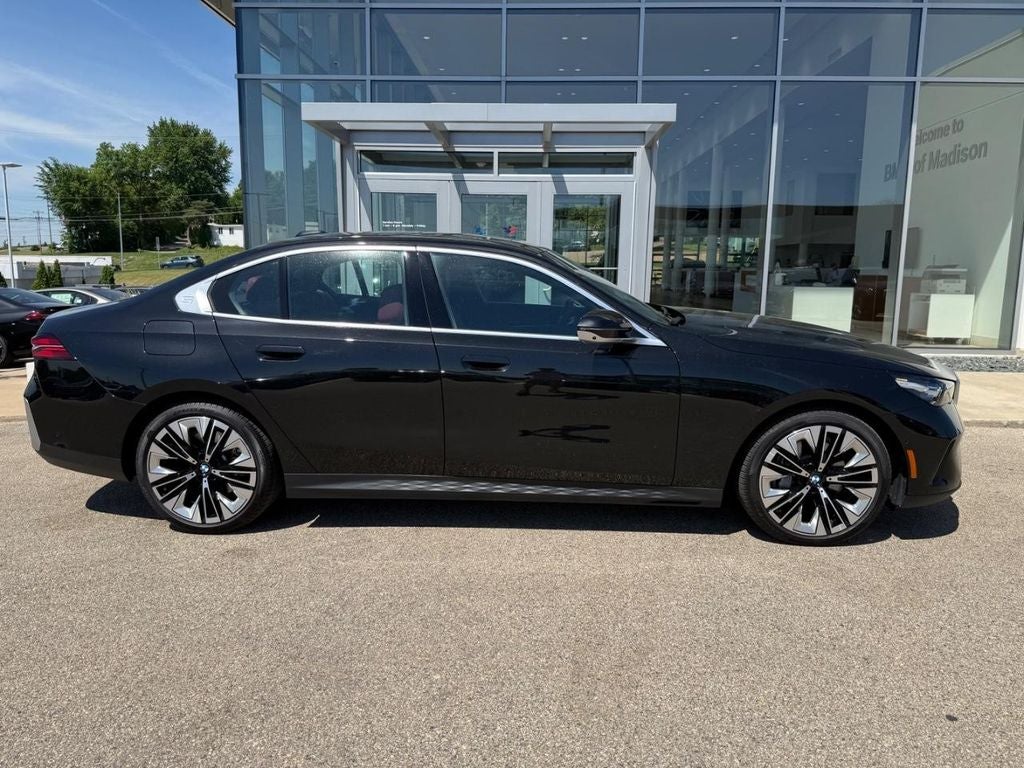 2026 BMW 5 Series 540i xDrive
