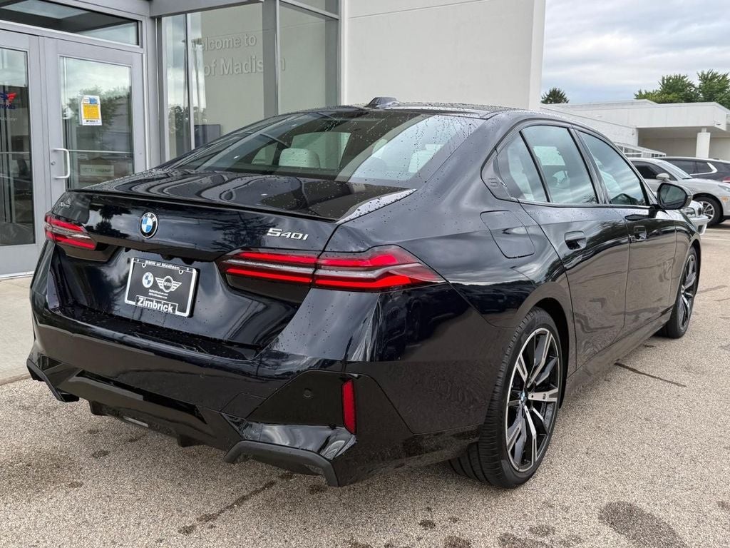 2026 BMW 5 Series 540i xDrive
