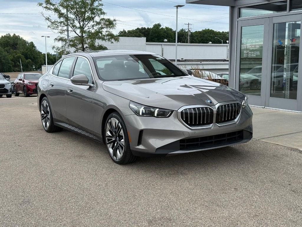 2026 BMW 5 Series 540i xDrive