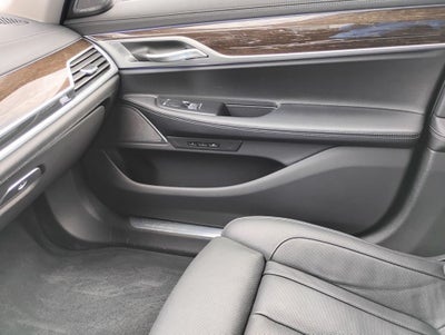 2020 BMW 7 Series 740i xDrive