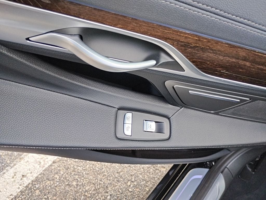 2020 BMW 7 Series 740i xDrive