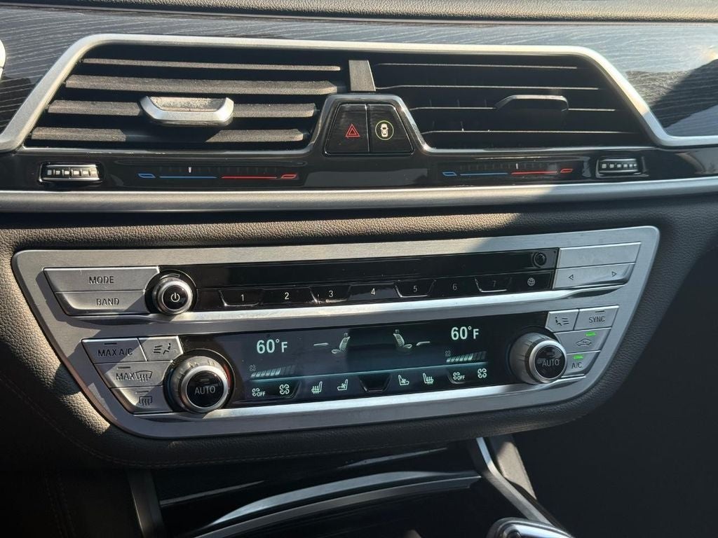 2021 BMW 7 Series 750i xDrive