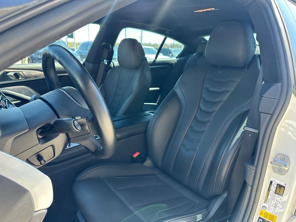 2023 BMW 8 Series ALPINA B8 xDrive