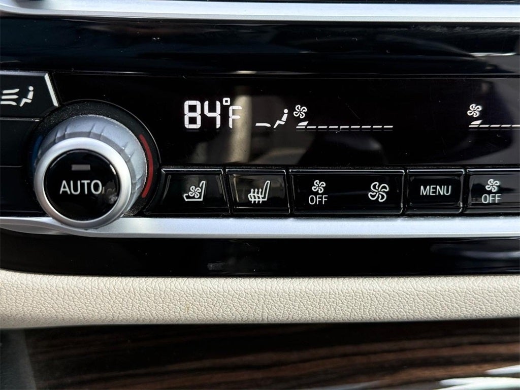 2019 BMW 5 Series 540i