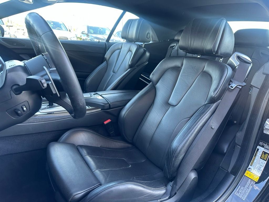 2012 BMW M6 Base