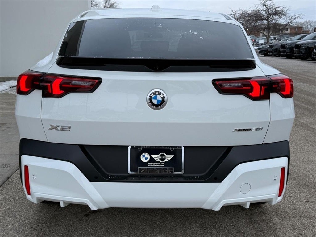 2025 BMW X2 xDrive28i