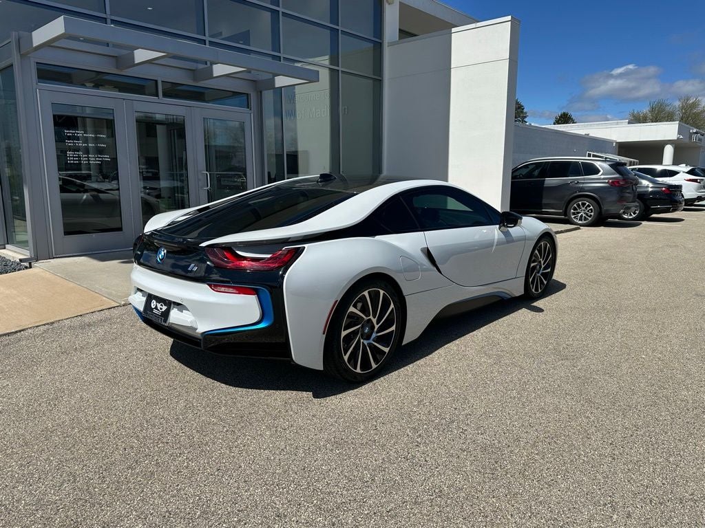 2016 BMW i8 Base