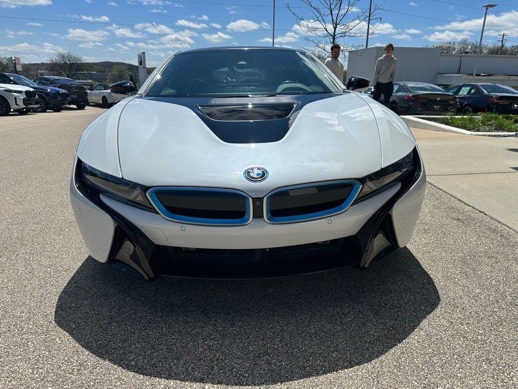 2016 BMW i8 Base