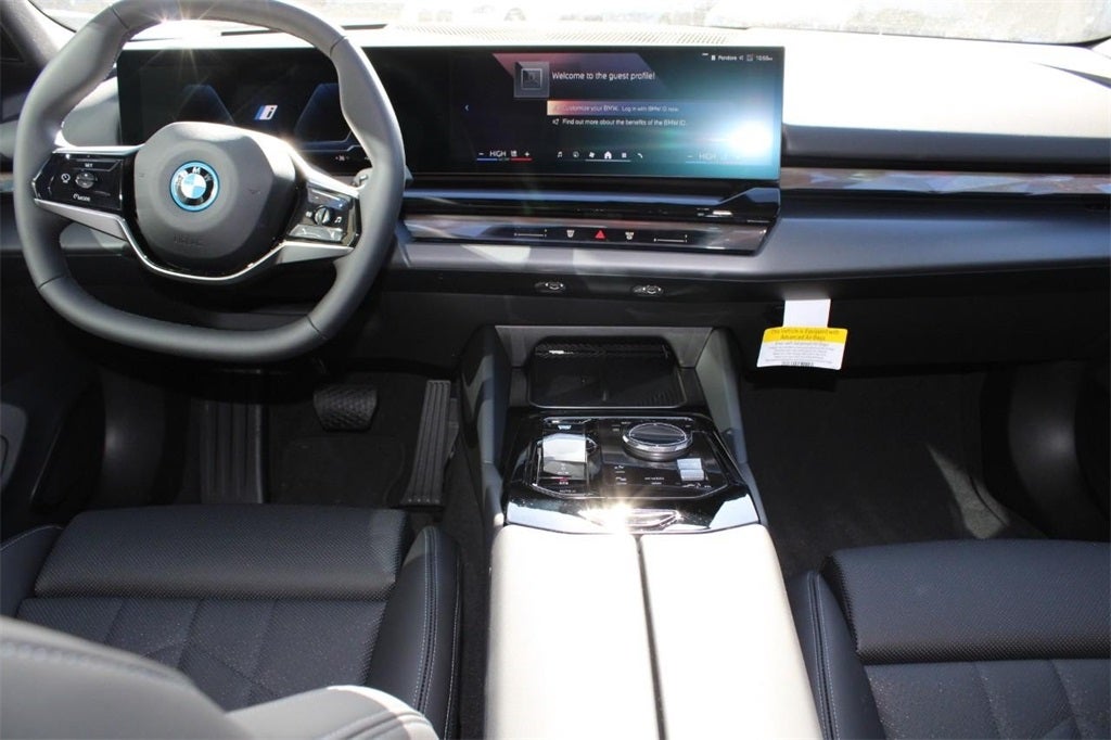 2024 BMW i5 eDrive40