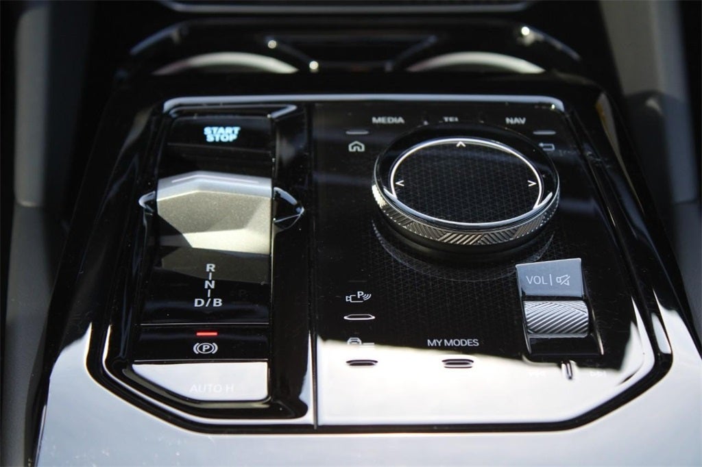 2024 BMW i5 eDrive40