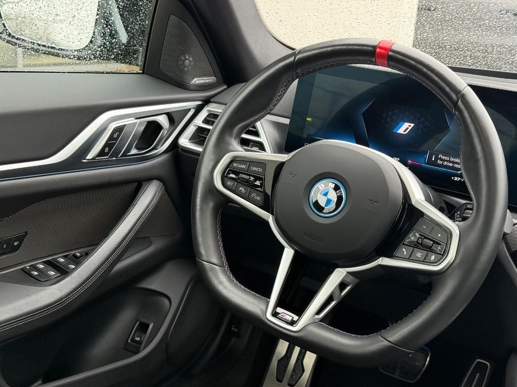 2025 BMW i4 M50