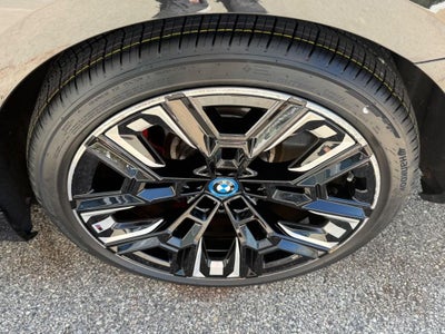 2024 BMW i5 M60
