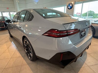 2024 BMW i5 M60