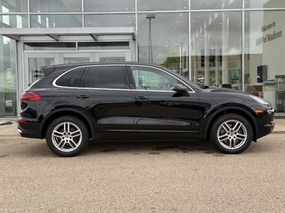 2016 Porsche Cayenne Base