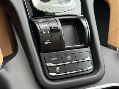 2016 Porsche Cayenne Base