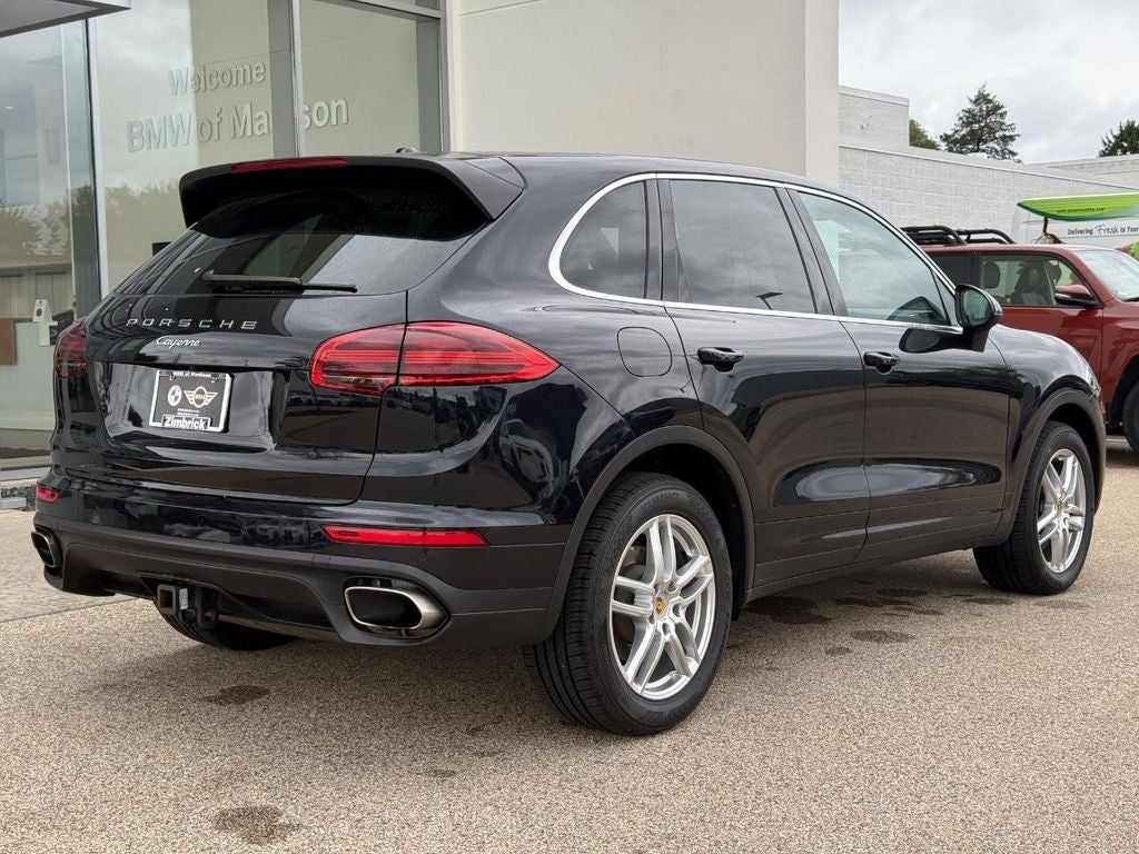 2016 Porsche Cayenne Base
