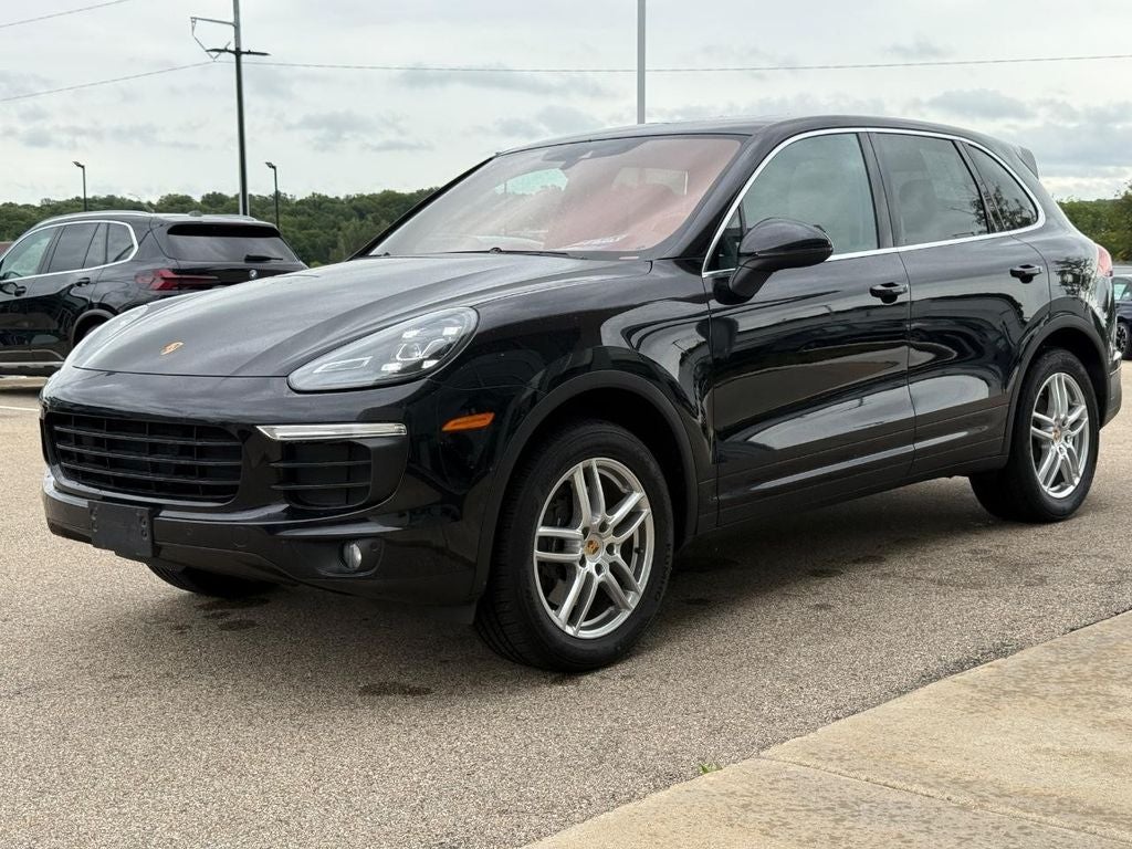 2016 Porsche Cayenne Base