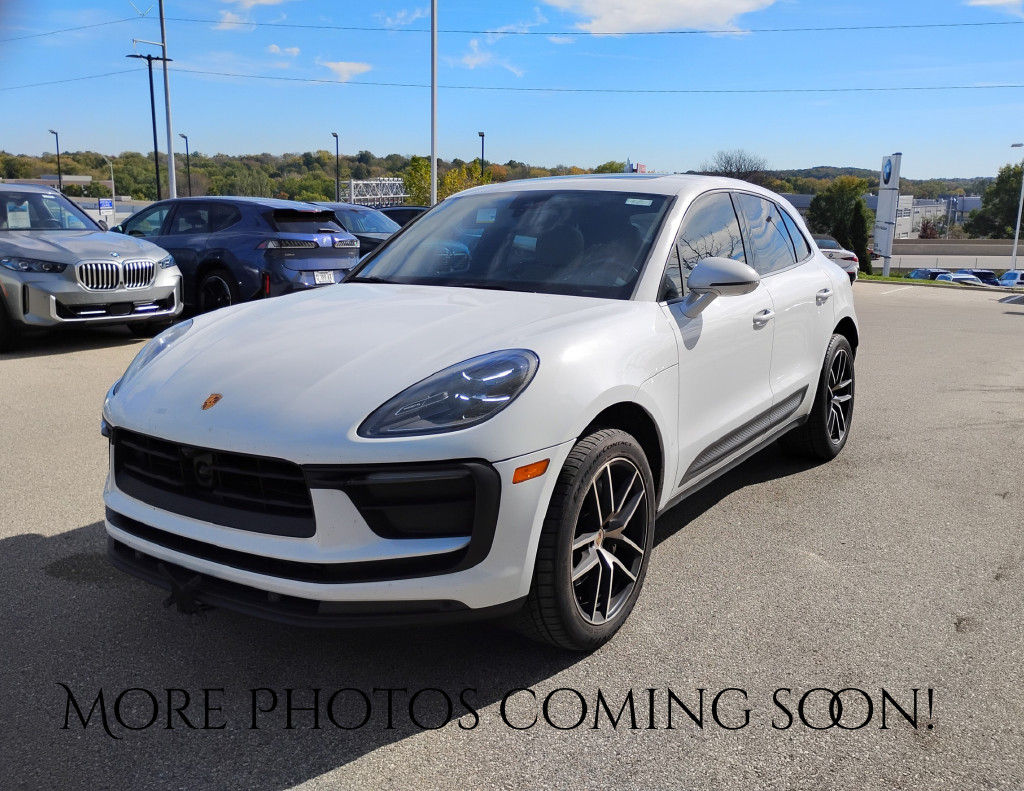 2023 Porsche Macan T