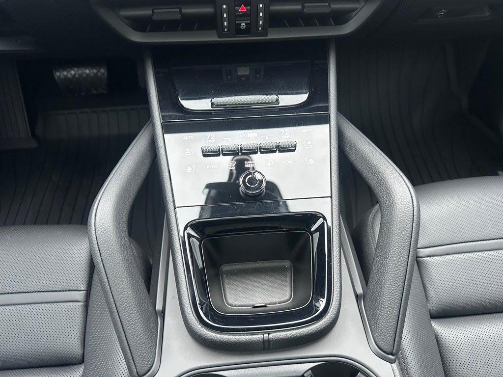 2025 Porsche Cayenne Coupe Base