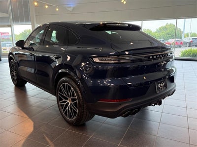 2024 Porsche Cayenne Coupe Base