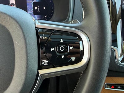 2024 Volvo XC90 B6 Plus Bright Theme