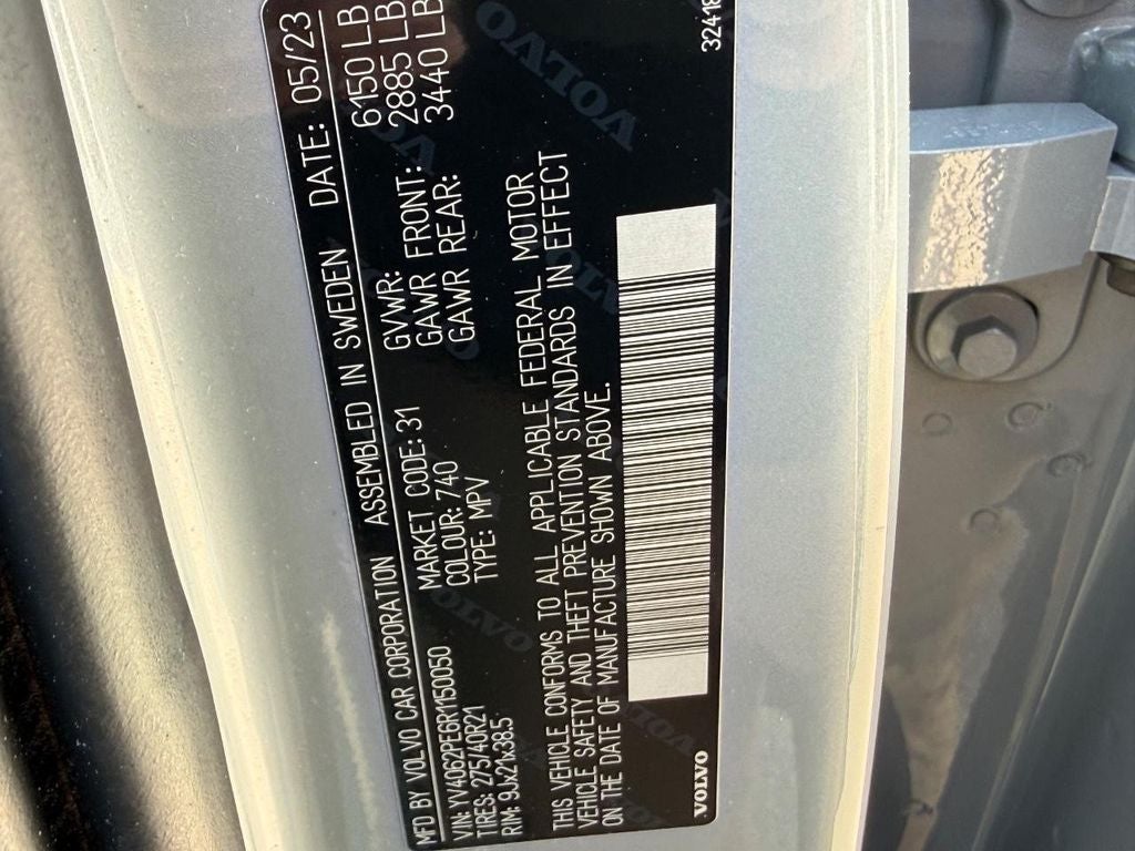 2024 Volvo XC90 B6 Plus Bright Theme