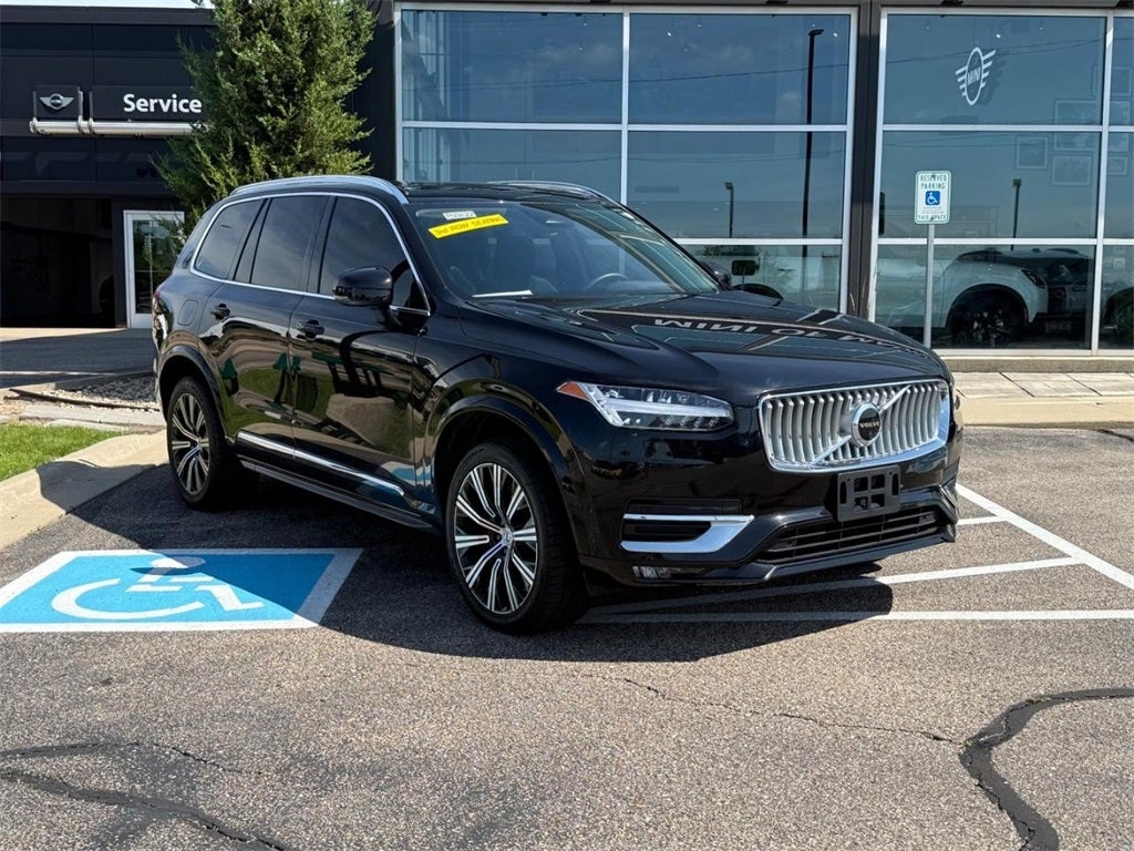2023 Volvo XC90 B6 Plus 7-Seater