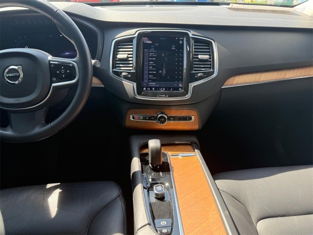 2023 Volvo XC90 B6 Plus 7-Seater