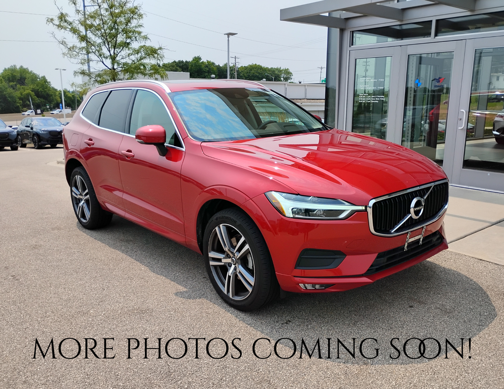 2021 Volvo XC60 T5 Momentum