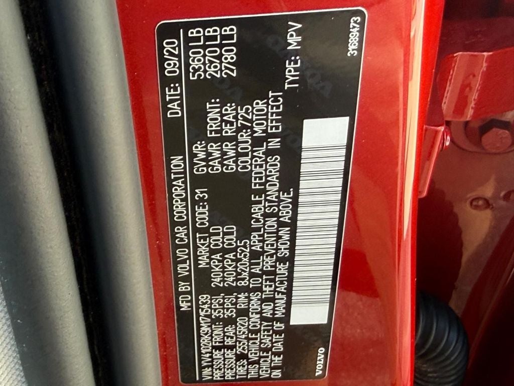 2021 Volvo XC60 T5 Momentum