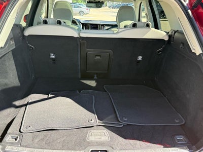 2021 Volvo XC60 T5 Momentum