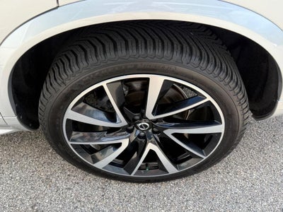 2022 Volvo XC90 Recharge Plug-In Hybrid T8 Inscription Expression 6 Passenger