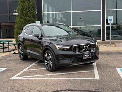 2023 Volvo XC40 Ultimate